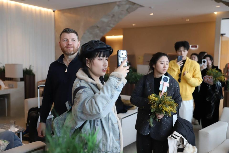 Китайские блогеры прилетели в Кузбасс