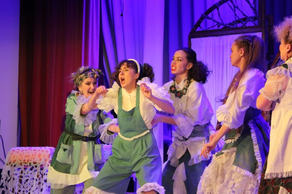 Весенний театральный сезон кемеровский Театр для детей и молодёжи открыл премьерой