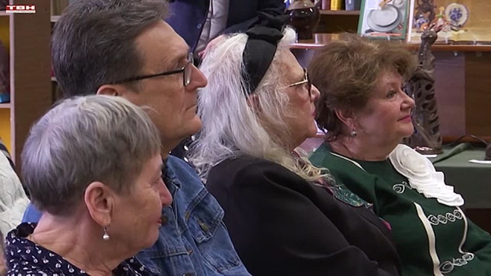 Первый сборник стихов барда Михаила Гребенникова