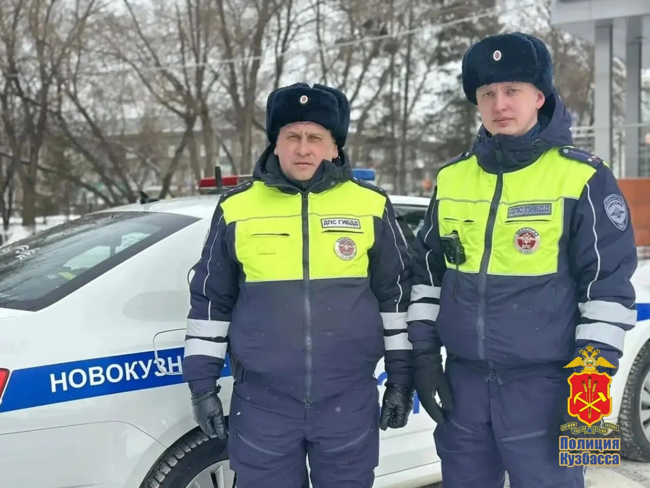 Остановили 12-летнюю девочку от совершения необдуманного поступка инспекторы ДПС в Кузбассе