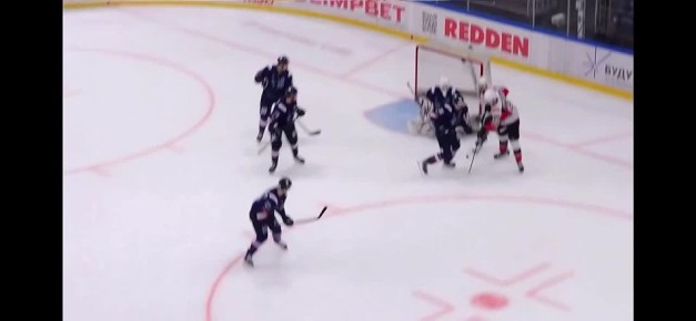 «Металлург» побеждает ЦСК ВВС в третий раз