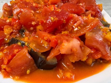 Салат из баклажанов: нежный вкус, который покорит всех