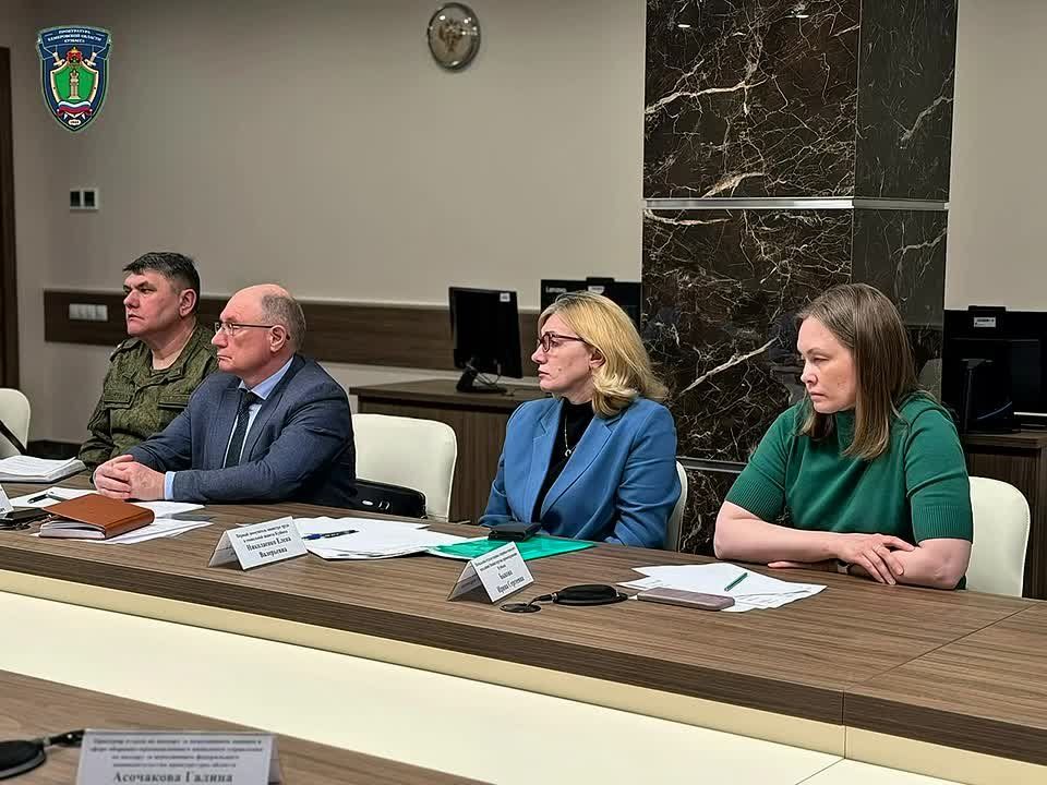 В прокуратуре Кемеровской области - Кузбасса состоялось заседание межведомственной рабочей группы по вопросам защиты прав участников специальной военной операции и членов их семей