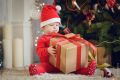 Новый год без излишеств: как избежать избыточных подарков для детей