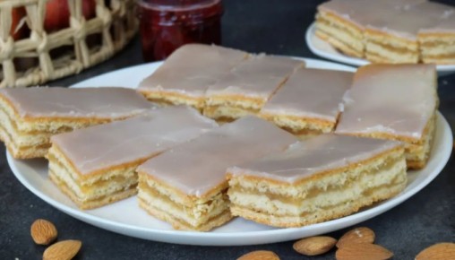 Яблочный пирог без хлопот: новый рецепт, который удивит каждого