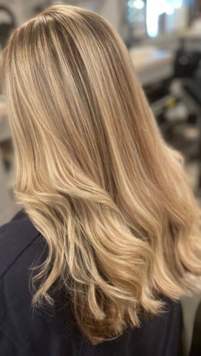 Как скрыть седину: три креативных способа от ведущего стилиста