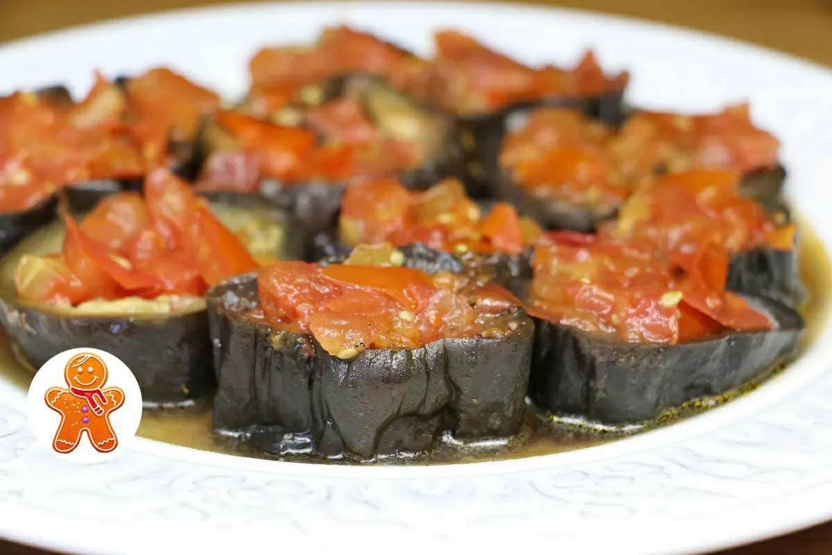 Вкусная закуска из баклажанов: быстро и просто