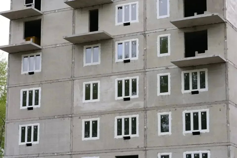 В Кировском районе Кемерова строят самый высокий для этой территории жилой дом В Кировском районе Кемерова строят самый высокий для этой территории жилой дом