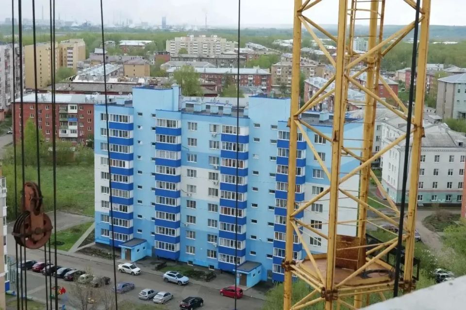 В Кировском районе Кемерова строят самый высокий для этой территории жилой дом В Кировском районе Кемерова строят самый высокий для этой территории жилой дом