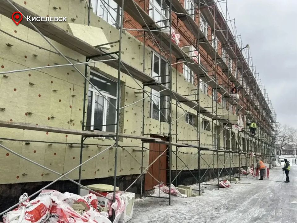 Илья Середюк: До конца 2027 года капитально отремонтируем 15 школ Илья Середюк: До конца 2027 года капитально отремонтируем 15 школ