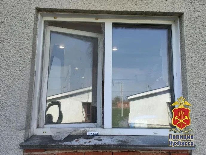 В Юргинском округе полицейские задержали злоумышленника, который похитил из магазина деньги и сжег их