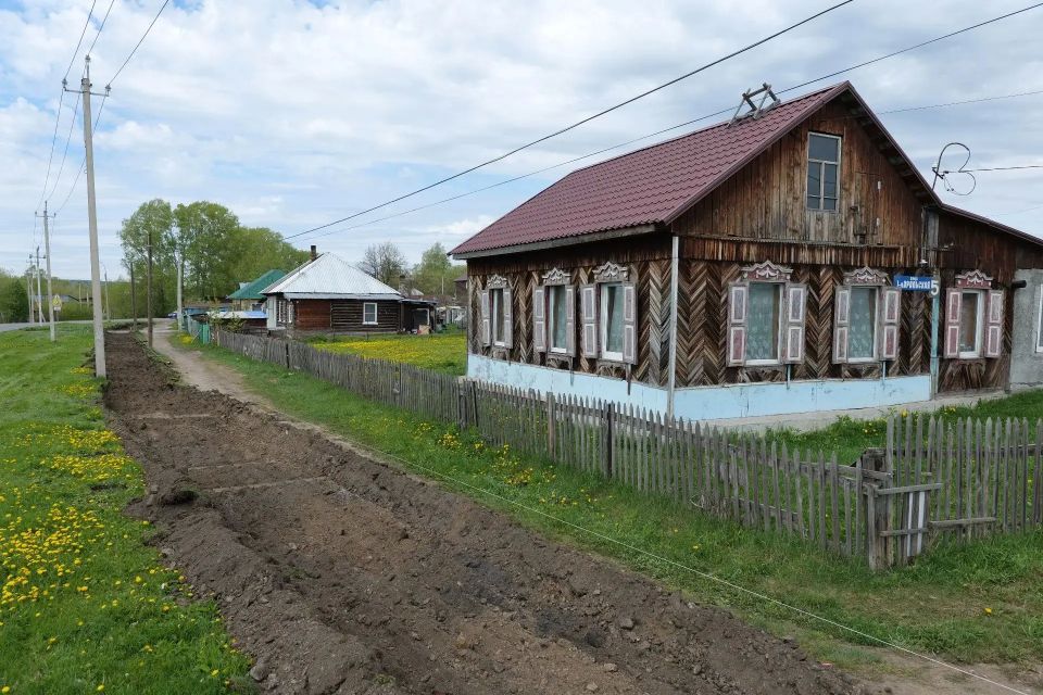 В Кемерове благоустраиваются пешеходные тротуары В Кемерове благоустраиваются пешеходные тротуары