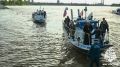 Сотрудники МЧС России обеспечивают безопасность Крестного Хода-сплава