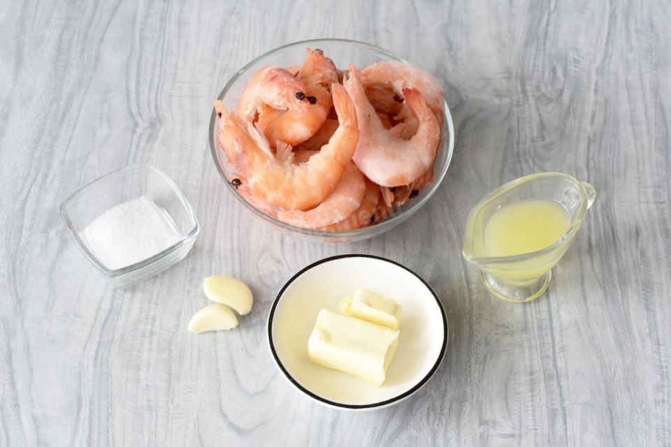 Неповторимый вкус: как легко приготовить креветки с чесноком на сливочном масле