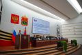 На тридцать восьмом заседании Парламента Кузбасса депутаты приняли решение расширить список тех, кто в первую очередь может получить выплату для покупки жилья