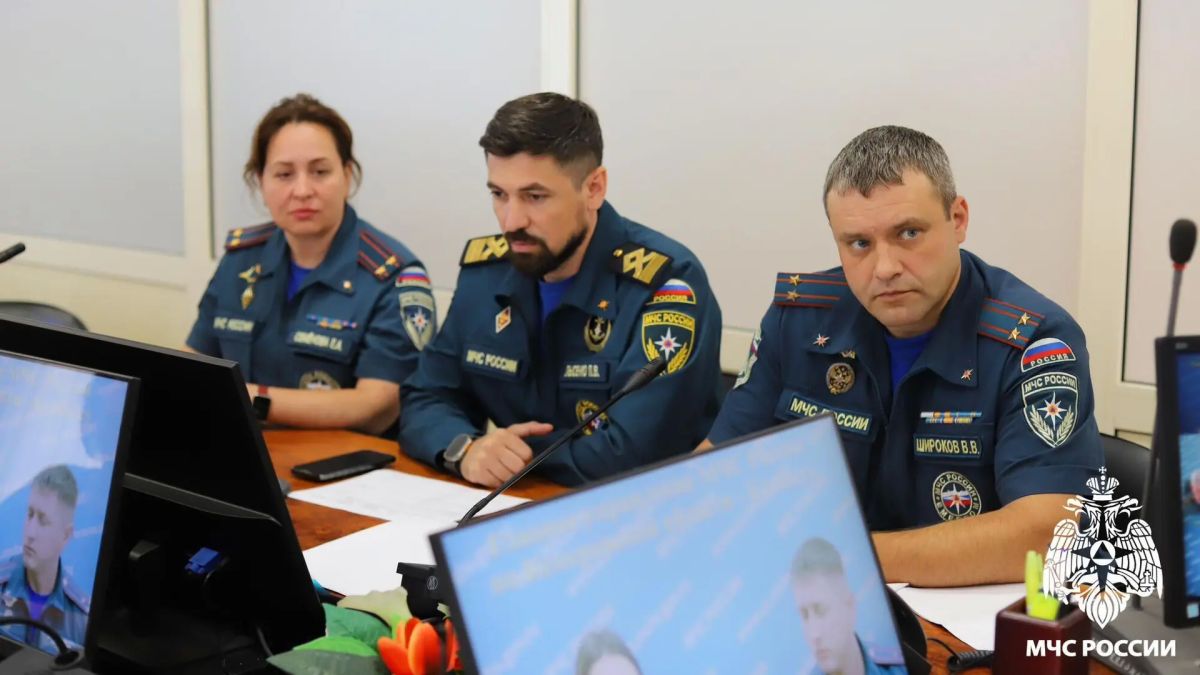 МЧС Кузбасса и ВДПО укрепляют сотрудничество МЧС Кузбасса и ВДПО укрепляют сотрудничество