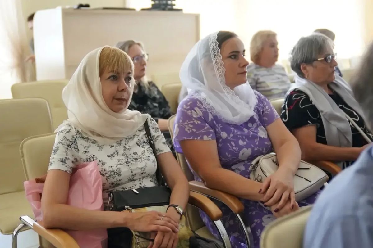 В Кемерове провели совет по межнациональным отношениям и взаимодействию с религиозными объединениями В Кемерове провели совет по межнациональным отношениям и взаимодействию с религиозными объединениями