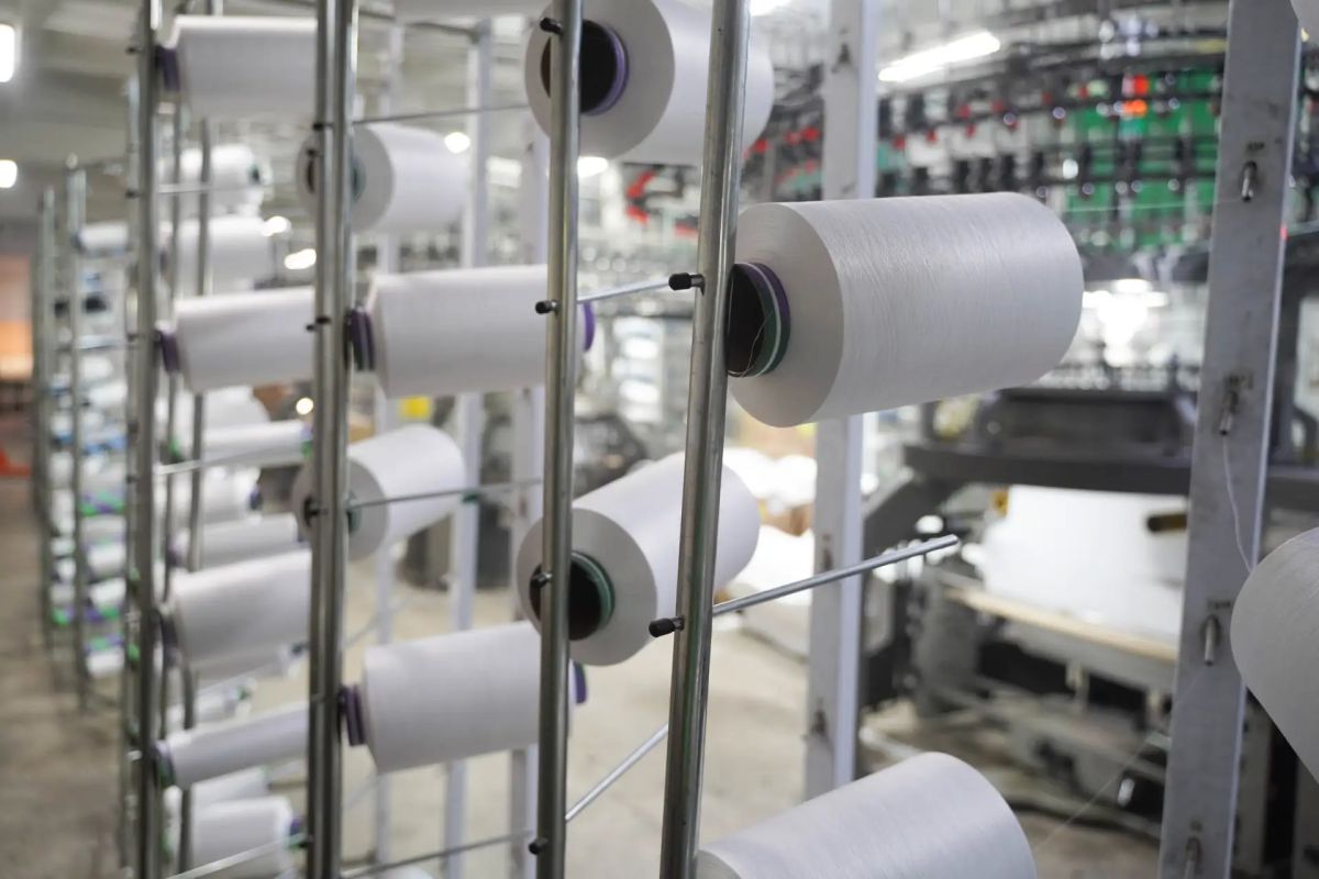 Илья Середюк: Запускаем в Юрге производство инновационных полиэфирных нитей Илья Середюк: Запускаем в Юрге производство инновационных полиэфирных нитей