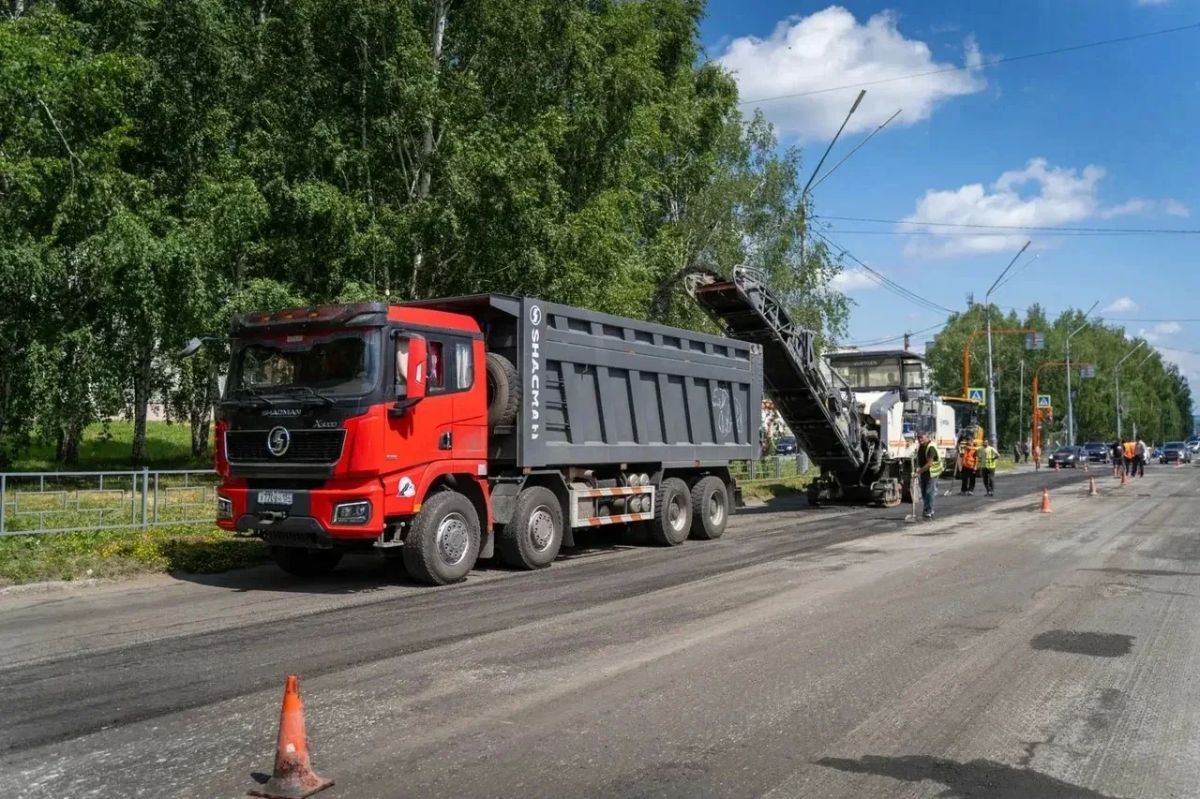 Илья Середюк: В 15 муниципалитетах Кузбасса уже завершили ремонт дорожных объектов по областной программе Илья Середюк: В 15 муниципалитетах Кузбасса уже завершили ремонт дорожных объектов по областной программе