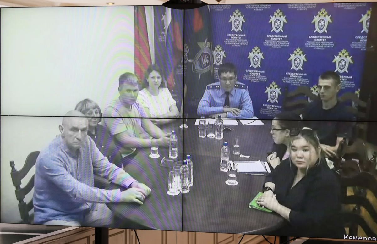 Председатель СК России провел повторный личный прием заявителей из Кемеровской области Председатель СК России провел повторный личный прием заявителей из Кемеровской области