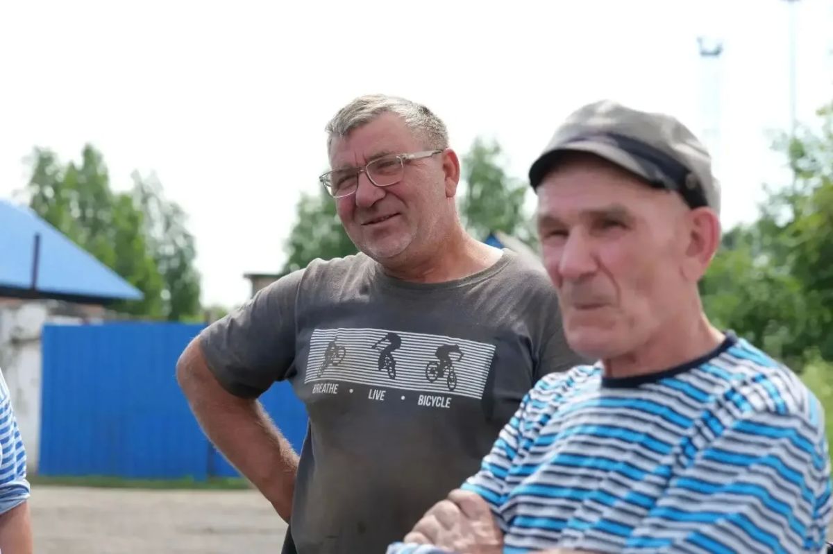 Работа по благоустройству частного сектора продолжается: в посёлке Нефтебазы прошла встреча с жителями Работа по благоустройству частного сектора продолжается: в посёлке Нефтебазы прошла встреча с жителями