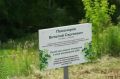 В кемеровской Лесной Поляне на Аллее Героев установили 48 новых именных табличек в память о погибших участниках СВО