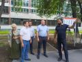 Заехал в школу №2 Центрального района — посмотрел финальные штрихи создания спортивной площадки