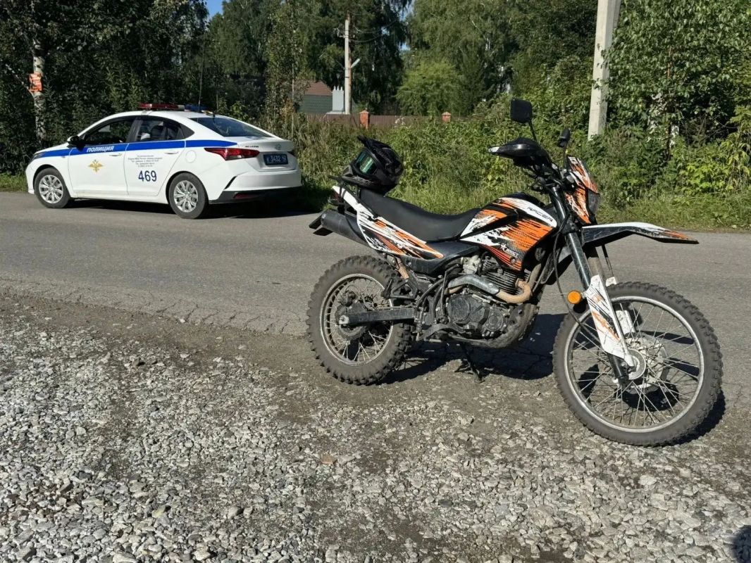 В Новокузнецком муниципальном округе сотрудники Госавтоинспекции привлекли к ответственности водителя мотоцикла, не имеющего права управления