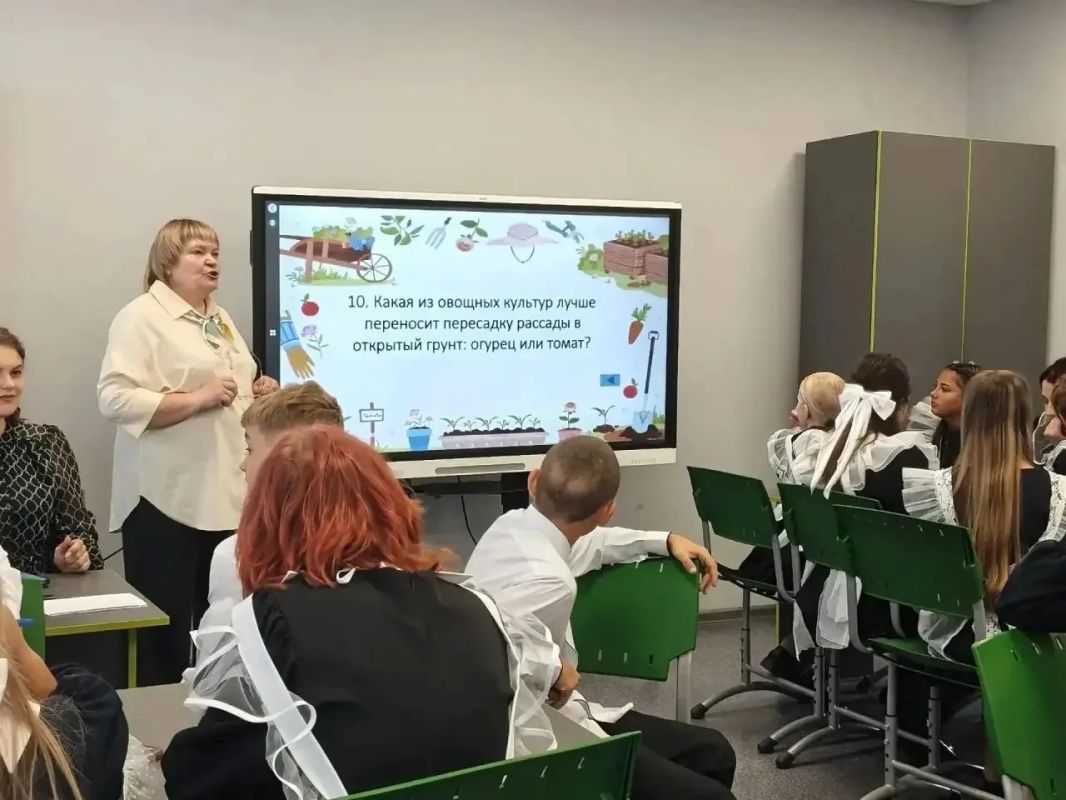Илья Середюк: Оборудовали в сельских школах Кузбасса восемь агротехнологических классов Илья Середюк: Оборудовали в сельских школах Кузбасса восемь агротехнологических классов