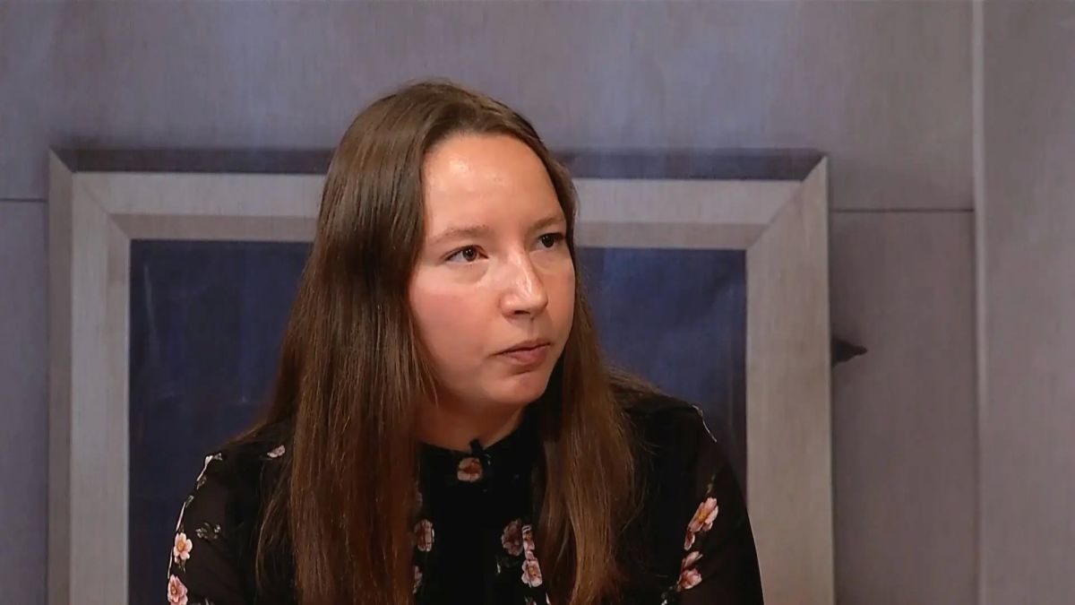 Ученик Школы креативных индустрий Михаил Крисько со своим проектом «Слово родное» стал победителем Международного детского культурного форума и стал гостем программы «Квартира № 50» Ученик Школы креативных индустрий Михаил Крисько со своим проектом «Слово родное» стал победителем Международного детского культурного форума и стал гостем программы «Квартира № 50»