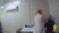 В Новокузнецке арестован мужчина на 2 суток за мелкое хулиганство на борту самолёта