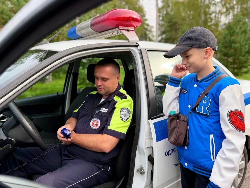 В Калтане сотрудники Госавтоинспекции совместно с активистами отряда ЮИД провели для школьников увлекательное профилактическое мероприятие «Вместе за безопасность!» В Калтане сотрудники Госавтоинспекции совместно с активистами отряда ЮИД провели для школьников увлекательное профилактическое мероприятие «Вместе за безопасность!»
