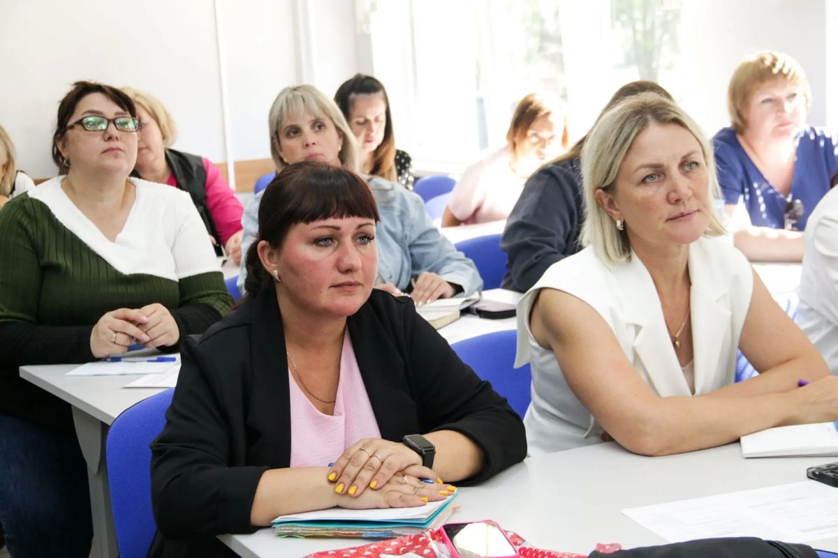 В Кузбассе стартовал проект «Навигаторы успеха» В Кузбассе стартовал проект «Навигаторы успеха»