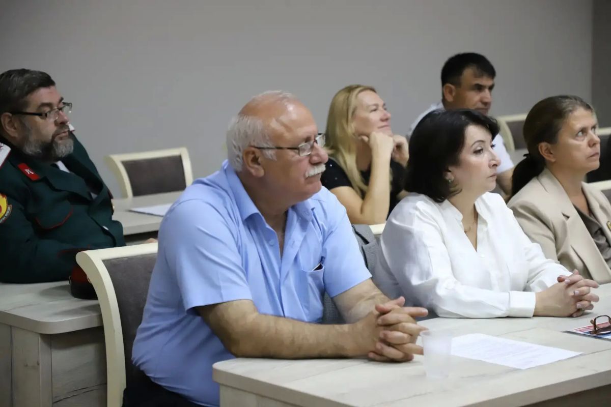 Провела расширенное заседание Координационного совета национальных общественных объединений Кузбасса Провела расширенное заседание Координационного совета национальных общественных объединений Кузбасса