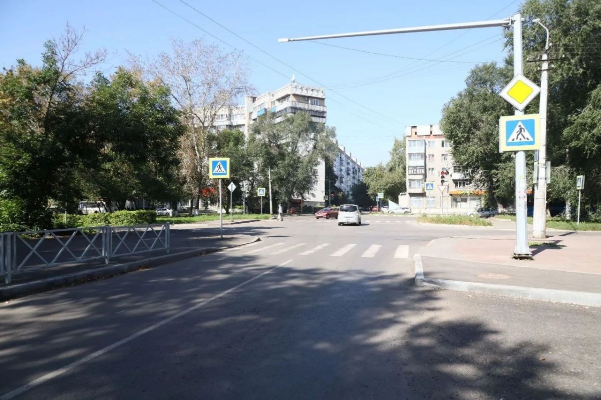 В Новокузнецке обновили ещё пять участков дорог В Новокузнецке обновили ещё пять участков дорог