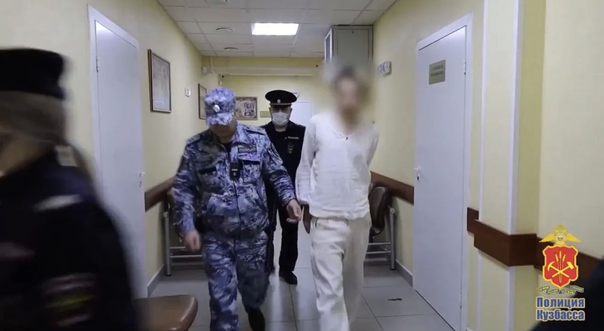 Пытались провезти на мотоцикле: в Кузбассе задержали двух курьеров с 1,5 кг мефедрона Пытались провезти на мотоцикле: в Кузбассе задержали двух курьеров с 1,5 кг мефедрона