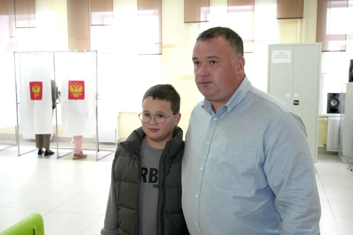 В жилом районе Лесная Поляна на выборы приходят семьями В жилом районе Лесная Поляна на выборы приходят семьями