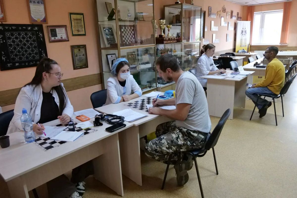 В Кемерове площадки с избирательными участками стали точками притяжения: в учреждениях проходят разные активности В Кемерове площадки с избирательными участками стали точками притяжения: в учреждениях проходят разные активности