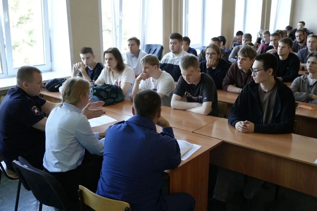 В Кузбассе с 21 по 27 сентября проводится Всероссийская неделя безопасности дорожного движения В Кузбассе с 21 по 27 сентября проводится Всероссийская неделя безопасности дорожного движения