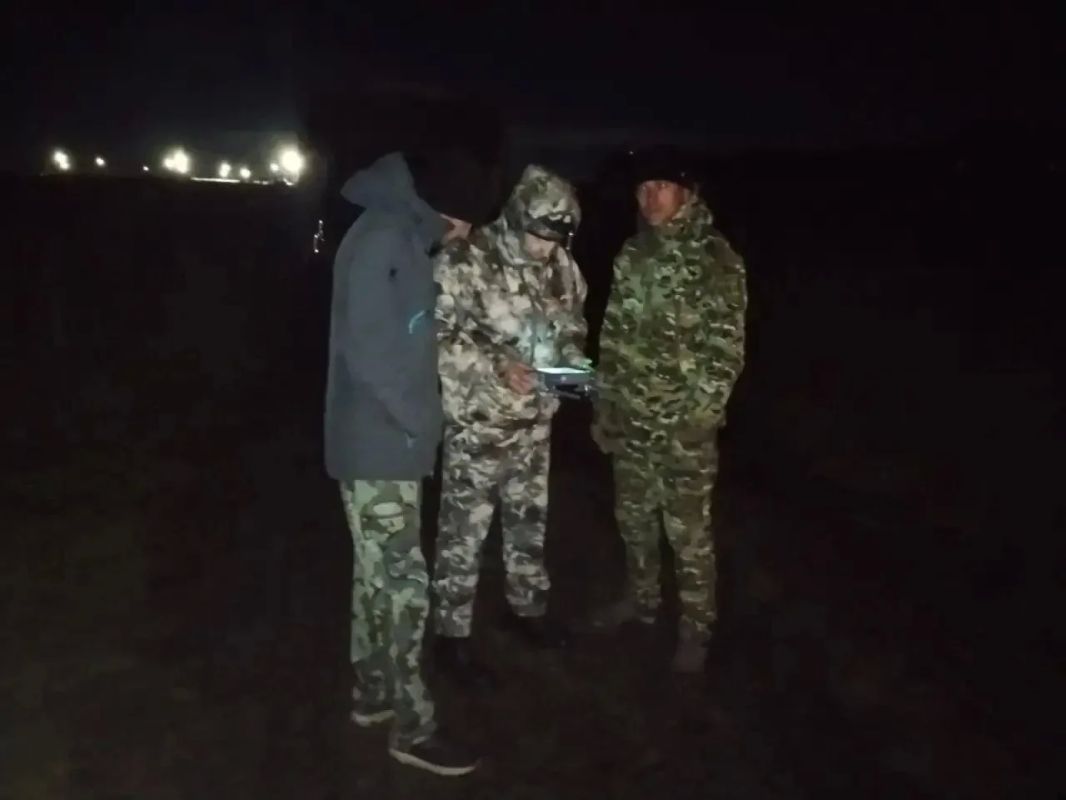 Сегодня утром, 28 сентября, медведя выгнали из Кемерова к федеральной трассе за пределы Новостройки