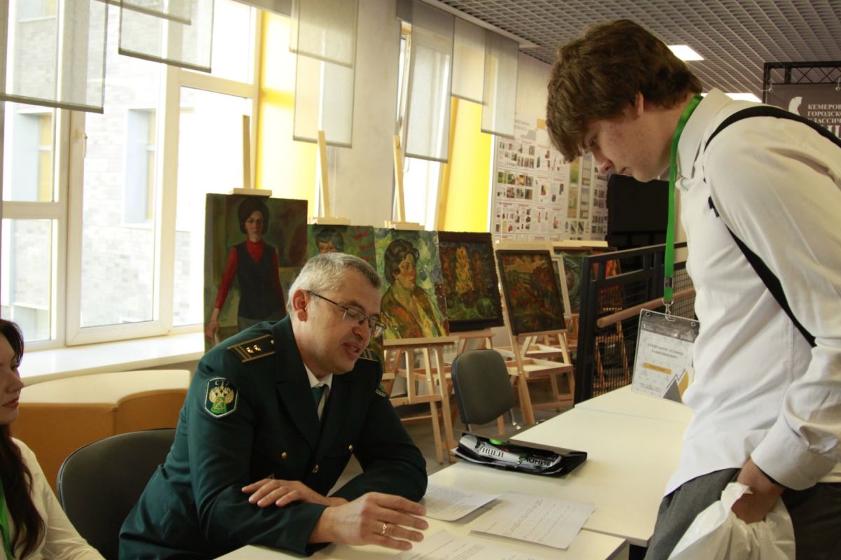 В Городском классическом лицее стартовал Семейный профмарафон «Траектория» В Городском классическом лицее стартовал Семейный профмарафон «Траектория»