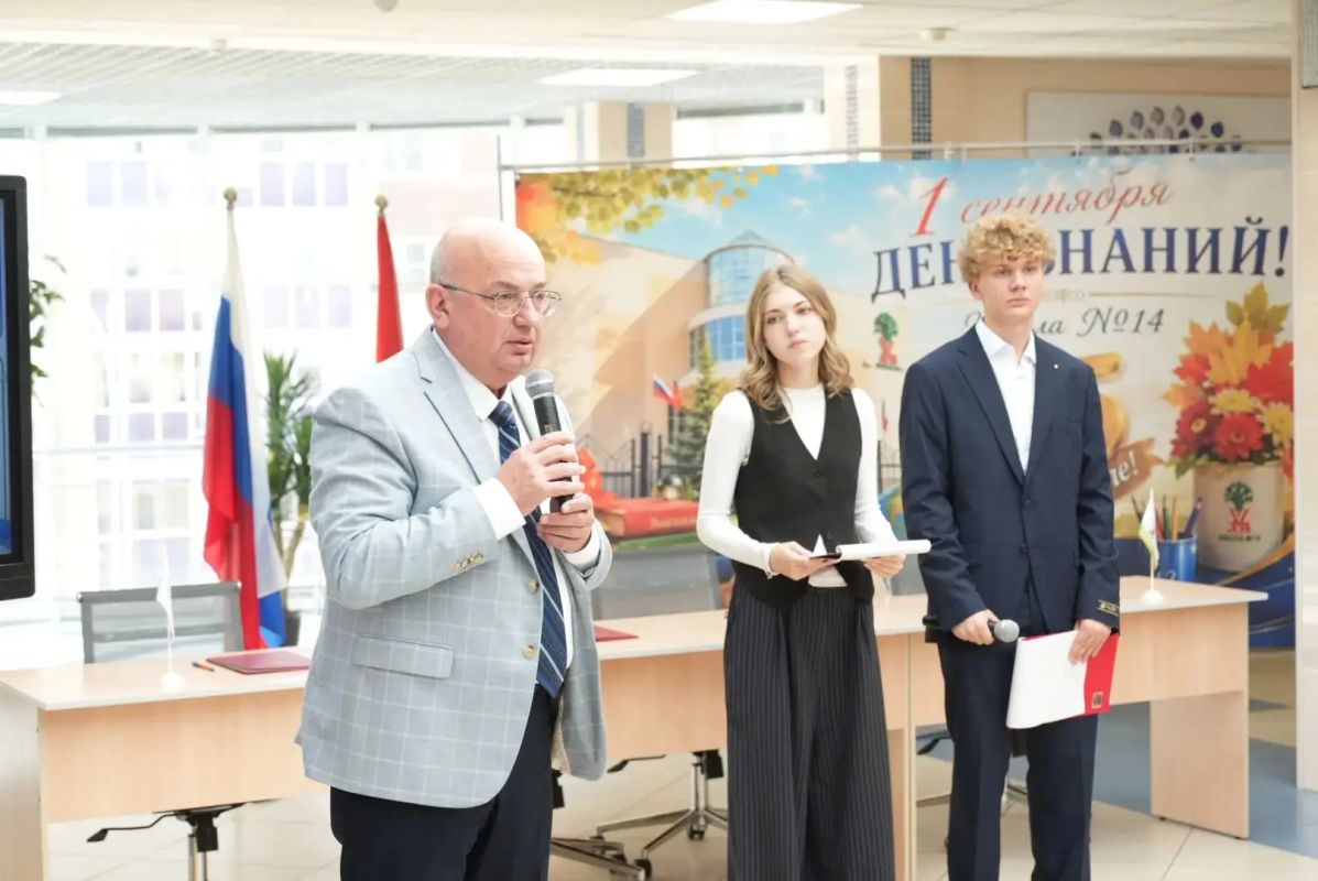 Медицинский класс открылся в кемеровской школе №14 Медицинский класс открылся в кемеровской школе №14