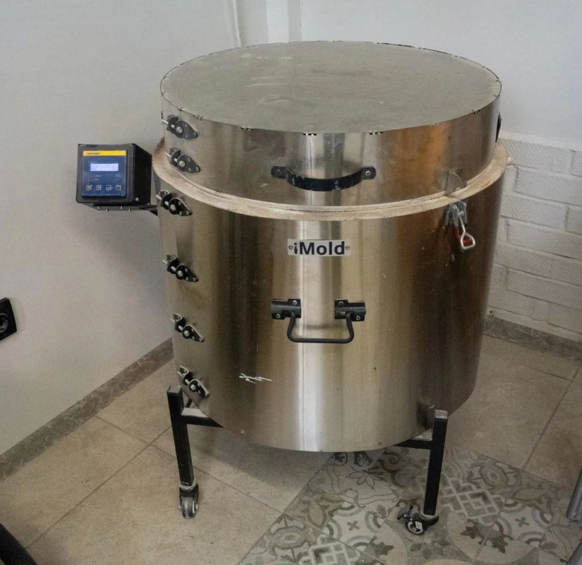 Кемеровчанин Александр Ерохин благодаря социальному контракту открыл керамическую студию Кемеровчанин Александр Ерохин благодаря социальному контракту открыл керамическую студию