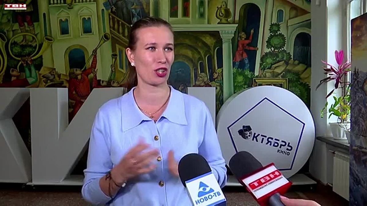«Октябрь» в свой день рождения зовет в кино