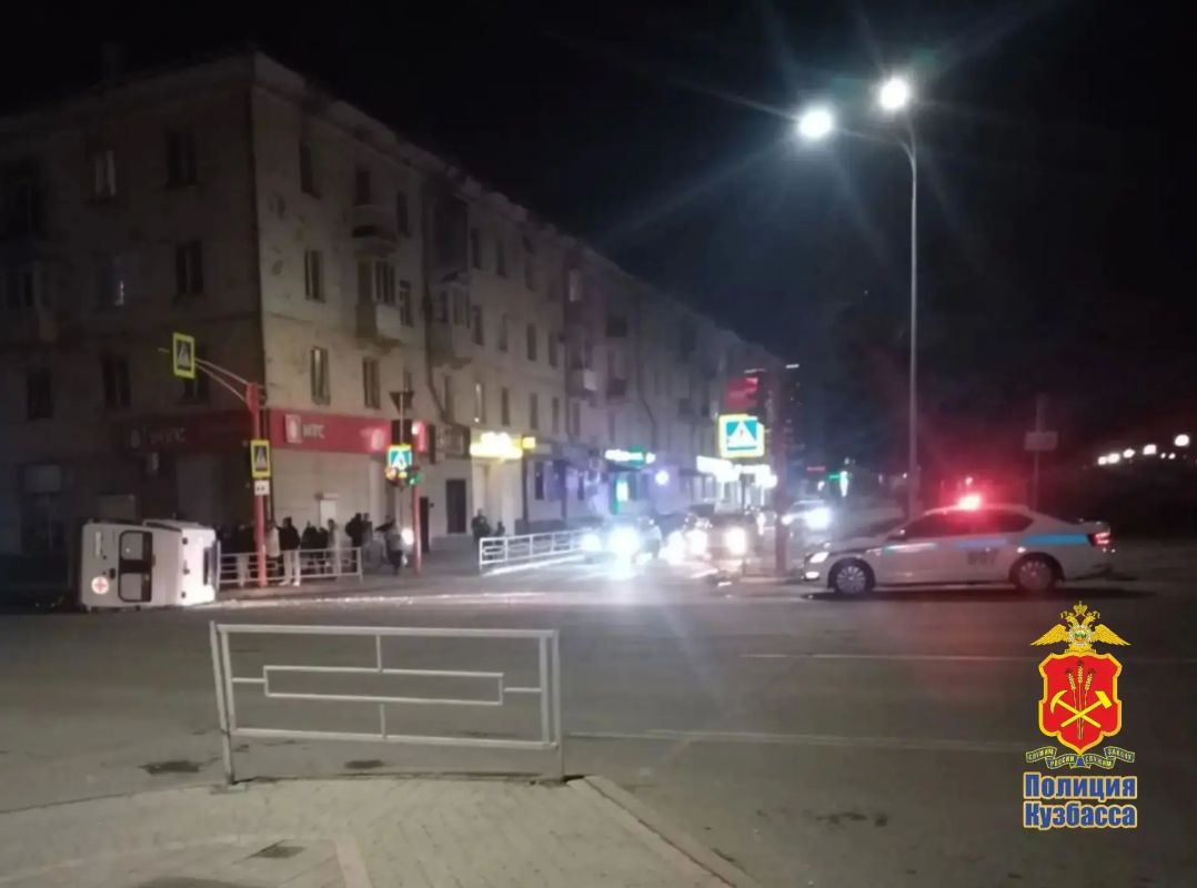 Четыре человека пострадали в ДТП со скорой в Белове Четыре человека пострадали в ДТП со скорой в Белове