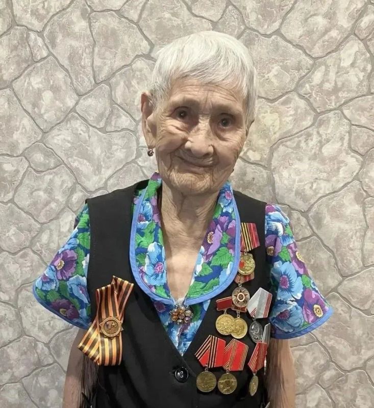 Труженица тыла из Кемерова Мария Ивановна Перникова отметила 95-летний юбилей