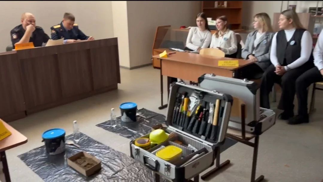 В Ленинске-Кузнецком политехническом техникуме прошел конкурс профессионального мастерства «След» В Ленинске-Кузнецком политехническом техникуме прошел конкурс профессионального мастерства «След»