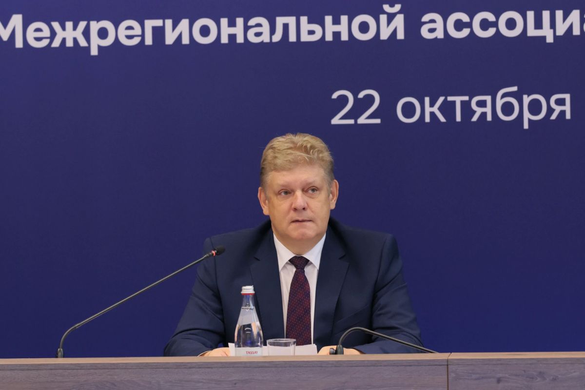 Председатель Парламента Кузбасса Алексей Зеленин в составе делегации региона принял участие в совместном заседании Совета при полномочном представителе Президента России в Сибирском федеральном округе и Совета...