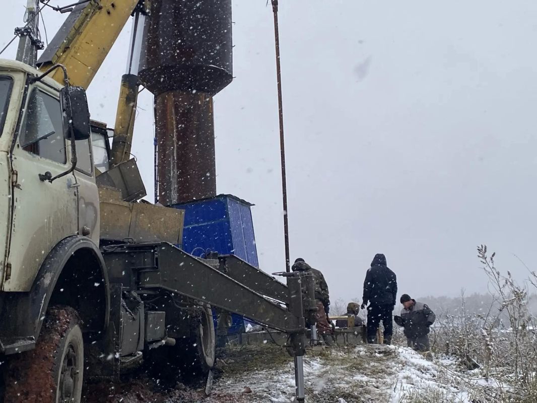 #продолжениеистории. В селе Новоподзорново Тяжинского округа после сюжета "Вестей" наладили подачу воды в дома Две недели назад сгорел насос #продолжениеистории. В селе Новоподзорново Тяжинского округа после сюжета "Вестей" наладили подачу воды в дома Две недели назад сгорел насос