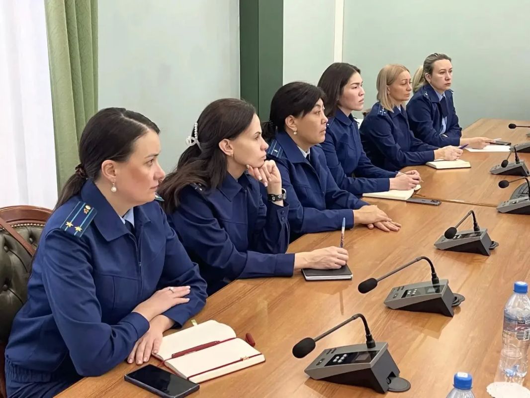 Работники прокуратуры Кемеровской области - Кузбасса приняли участие в обучающем семинаре, организованном региональным Управлением Федерального казначейства Работники прокуратуры Кемеровской области - Кузбасса приняли участие в обучающем семинаре, организованном региональным Управлением Федерального казначейства